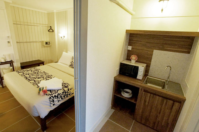 Imagen de la habitación del Hotel Baan Pimpisa Bangsaray. Foto 5