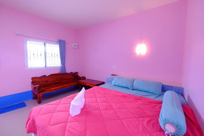 Imagen de la habitación del Hotel Baan Pimthong. Foto 9