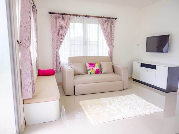 Imagen de los interiores del Hotel Baan Ping Kan Longstay. Foto 13