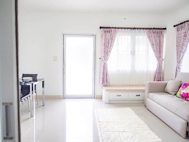 Imagen de los interiores del Hotel Baan Ping Kan Longstay. Foto 15