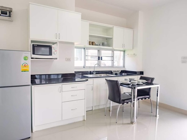 Imagen de los interiores del Hotel Baan Ping Kan Longstay. Foto 17