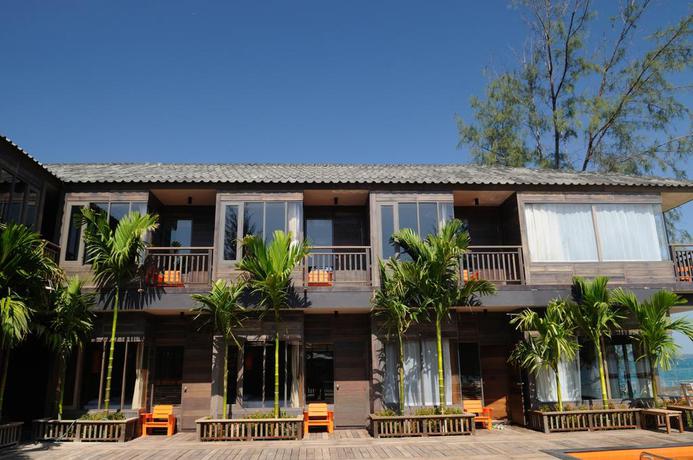 Imagen de los exteriores del Hotel Baan Ploy Sea. Foto 10