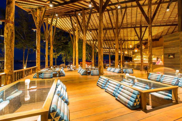 Imagen de los interiores del Hotel Baan Ploy Sea. Foto 14