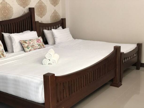 Imagen de la habitación del Hotel Baan Plubthong. Foto 16