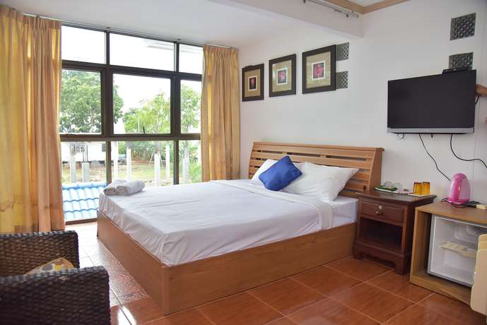Imagen de la habitación del Hotel Baan P'mike Resort Pranburi. Foto 6