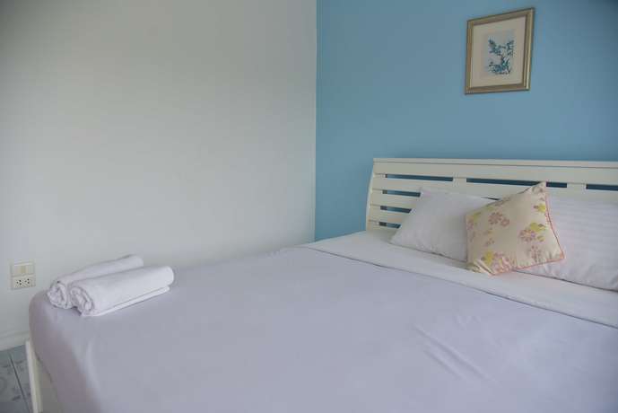 Imagen de la habitación del Hotel Baan P'mike Resort Pranburi. Foto 11