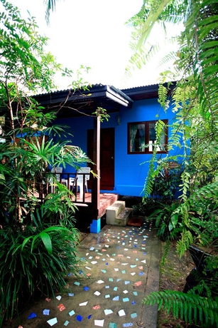 Imagen de los exteriores del Hotel Baan Po Ngam Resort. Foto 11
