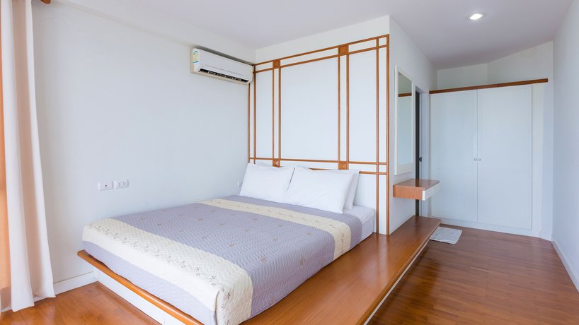 Imagen de la habitación del Hotel Baan Poolom Beachfront Condominium. Foto 13