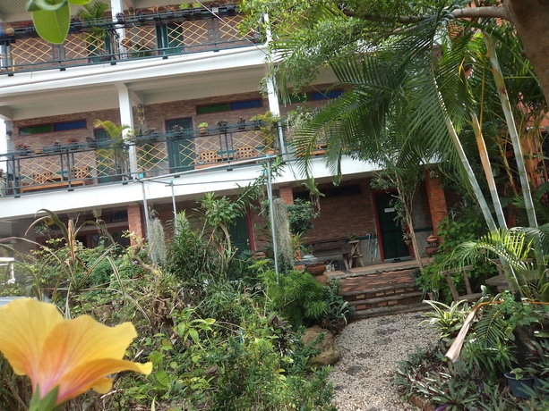 Imagen de los exteriores del Hotel Baan Por Jai. Foto 14