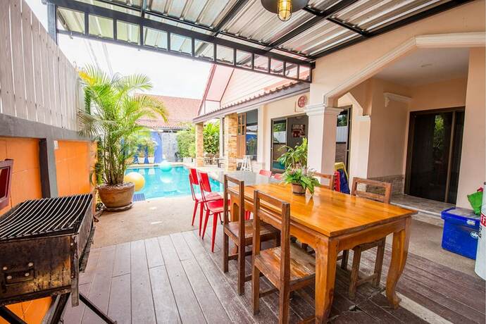 Imagen general del Hotel Baan Por Jai Huahin Pool Villa. Foto 13