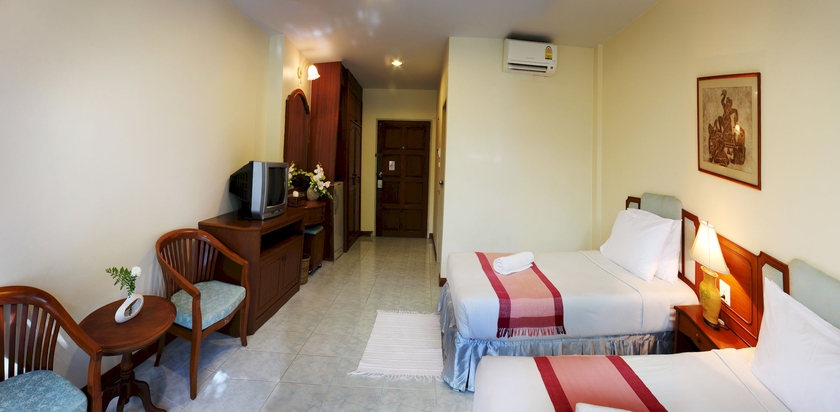 Imagen de la habitación del Hotel Baan Pron Phateep. Foto 14