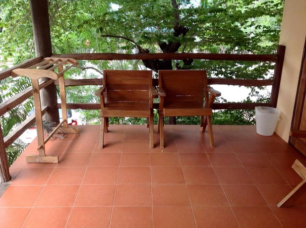 Imagen de los exteriores del Hotel Baan Pun Sook. Foto 15