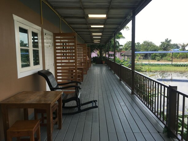 Imagen de la habitación del Hotel Baan Purita. Foto 12