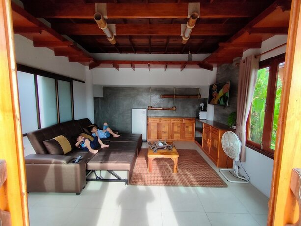 Imagen general del Hotel Baan Puteri Lanta Villa. Foto 13