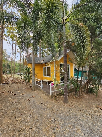 Imagen de la habitación del Hotel Baan Rai Somkiat Homestay. Foto 13