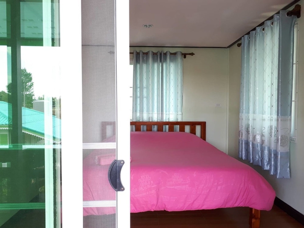 Imagen de la habitación del Hotel Baan Rairungsan. Foto 3