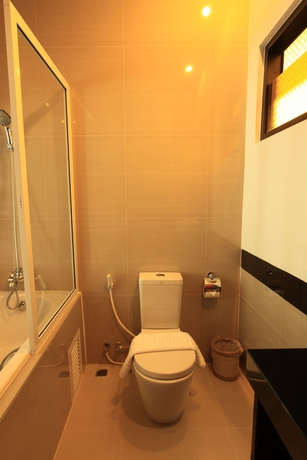 Imagen de la habitación del Hotel Baan Ratchiangsaen. Foto 4