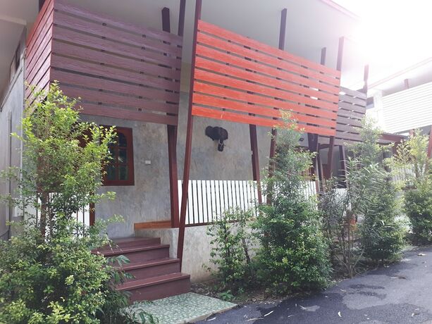 Imagen general del Hotel Baan Rimnam Resort. Foto 6