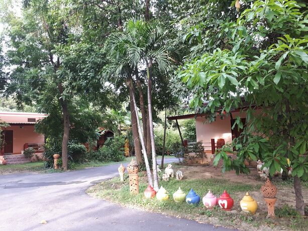 Imagen general del Hotel Baan Rimnam Resort. Foto 12