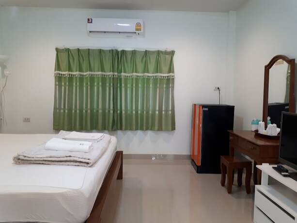 Imagen de la habitación del Hotel Baan Rimnam Resort. Foto 15