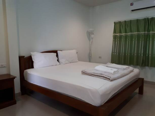 Imagen de la habitación del Hotel Baan Rimnam Resort. Foto 16