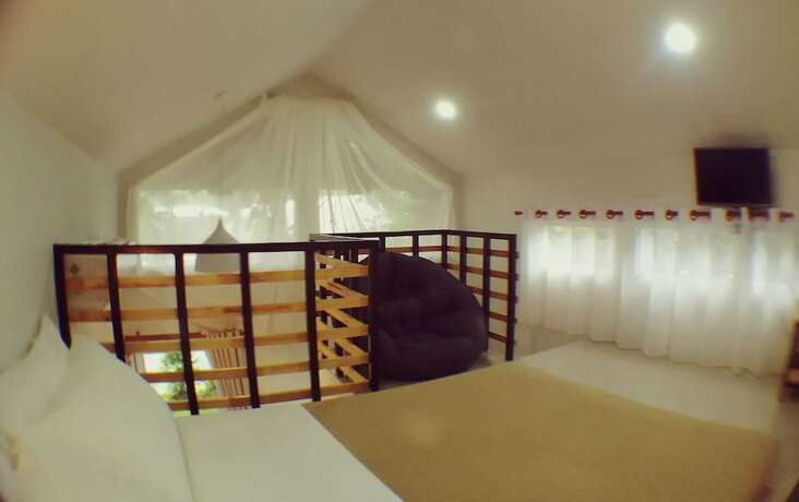 Imagen de la habitación del Hotel Baan Rom Lom Yen. Foto 18