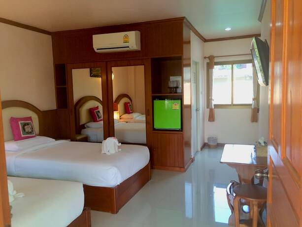 Imagen de la habitación del Hotel Baan Rom Mai. Foto 18