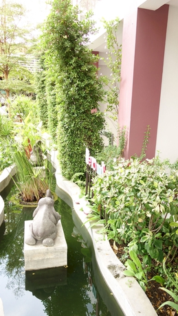 Imagen de los exteriores del Hotel Baan Sabai Rama Iv, Bangkok. Foto 8
