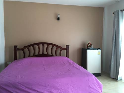 Imagen de la habitación del Hotel Baan Sabuy Jung. Foto 3