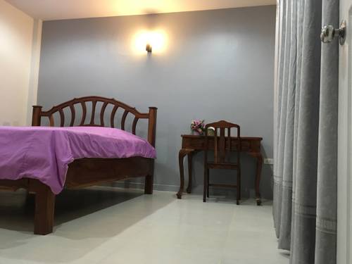 Imagen de la habitación del Hotel Baan Sabuy Jung. Foto 8