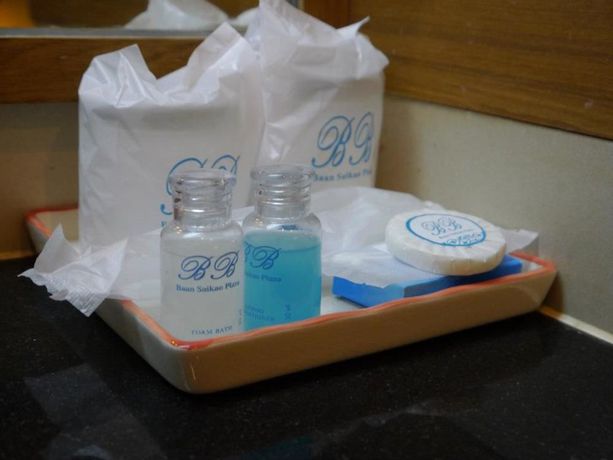 Imagen de la habitación del Hotel Baan Saikao Plaza and Service Apartment. Foto 10