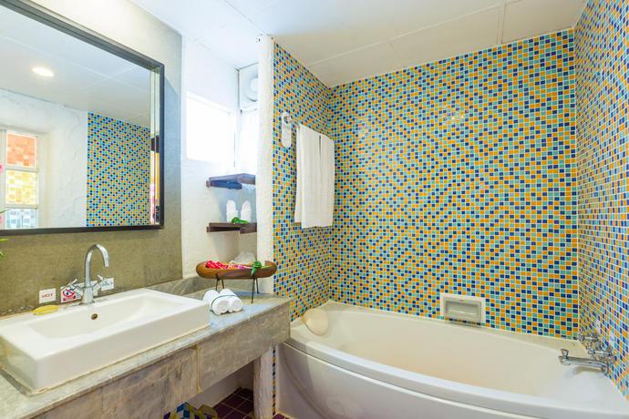 Imagen de la habitación del Hotel Baan Samui Resort - Sha Extra Plus. Foto 7