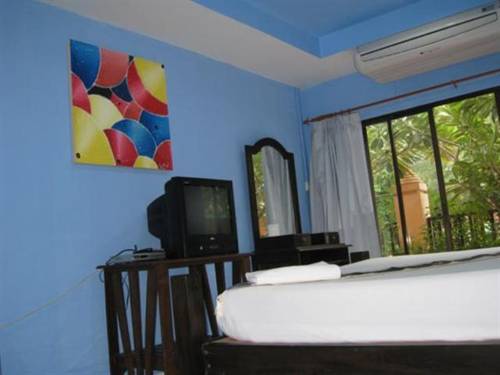 Imagen de la habitación del Hotel Baan Sang Chan. Foto 2
