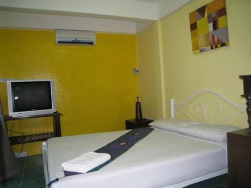 Imagen de la habitación del Hotel Baan Sang Chan. Foto 9