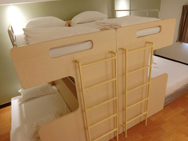 Imagen de la habitación del Hotel Baan Sang Singh. Foto 14
