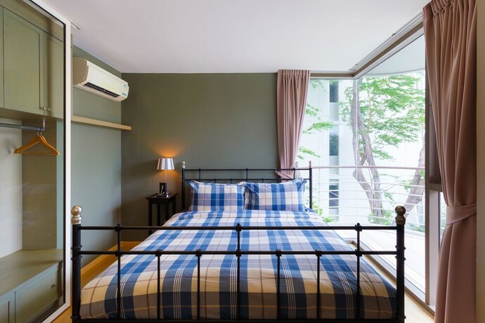 Imagen general del Hotel Baan Sankraam Beachfront Condominium. Foto 10