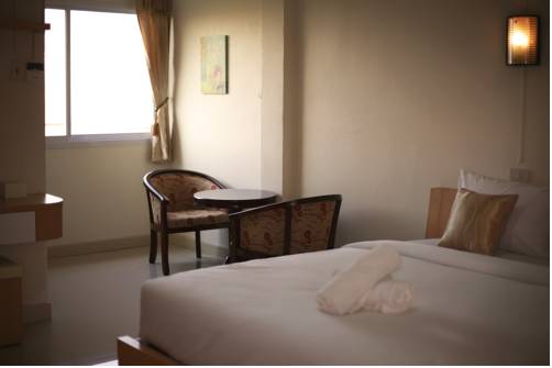 Imagen de la habitación del Hotel Baan Sanpoom. Foto 5