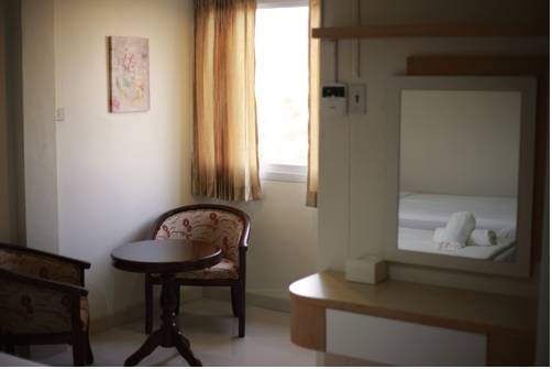 Imagen de la habitación del Hotel Baan Sanpoom. Foto 7