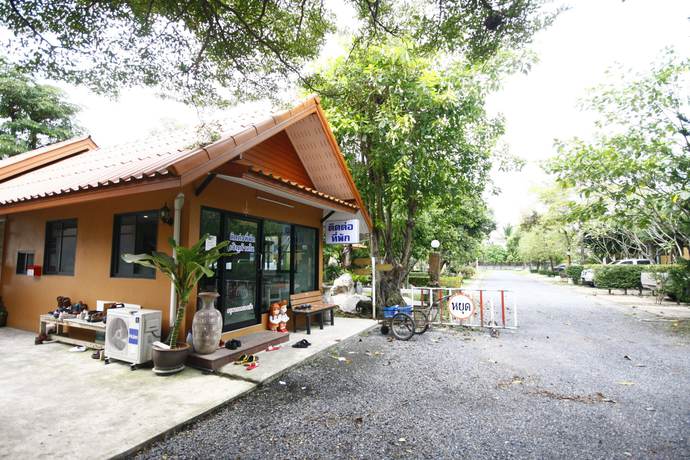 Imagen de la habitación del Hotel Baan Sila. Foto 13