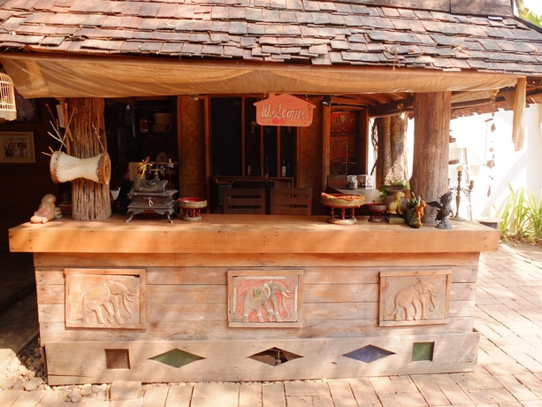 Imagen de los exteriores del Hotel Baan Singkham Resort. Foto 8