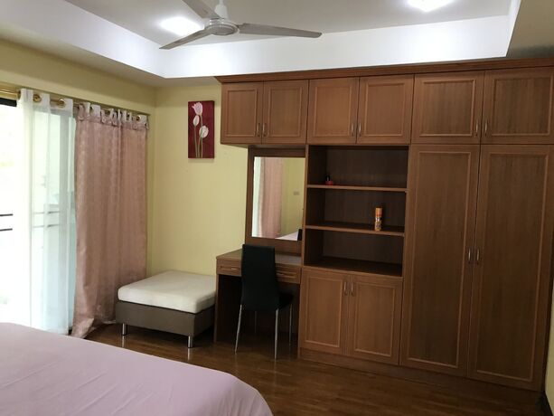 Imagen general del Hotel Baan Somprasong Apartment - Na Jomtien. Foto 3