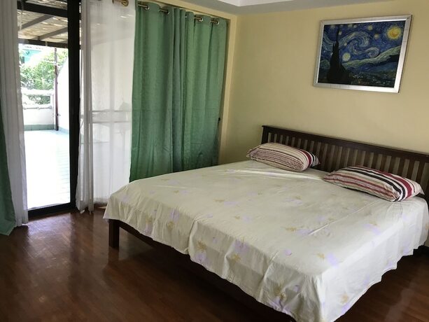 Imagen general del Hotel Baan Somprasong Apartment - Na Jomtien. Foto 12