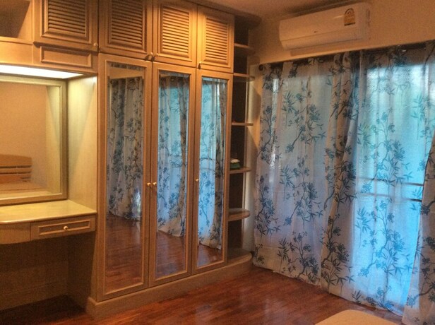 Imagen de la habitación del Hotel Baan Somprasong Apartment - Na Jomtien. Foto 28