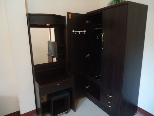 Imagen de la habitación del Hotel Baan Somtawin. Foto 5