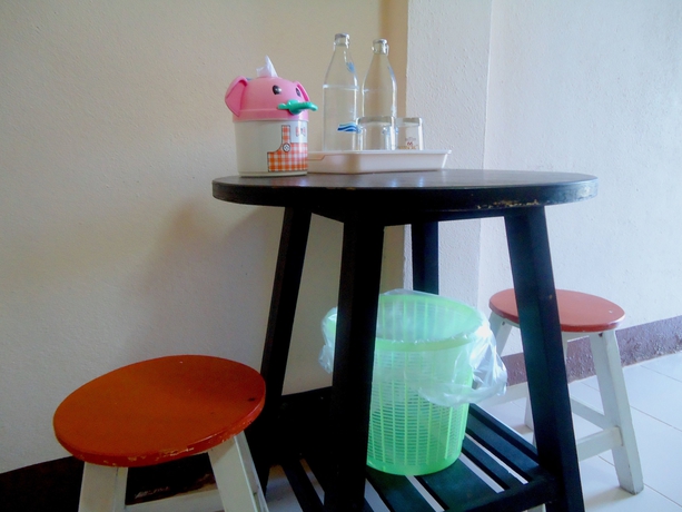 Imagen de la habitación del Hotel Baan Somtawin. Foto 8