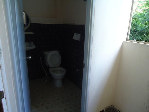 Imagen de la habitación del Hotel Baan Somtawin. Foto 12
