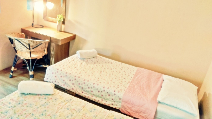 Imagen de los interiores del Hotel Baan Songjum Homestay. Foto 16