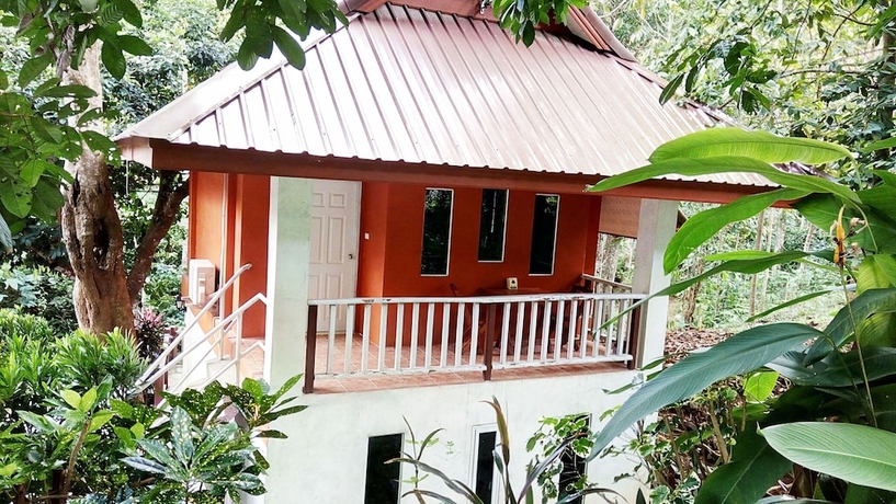 Imagen de los exteriores del Hotel Baan Suan Chong Khao Resort. Foto 19