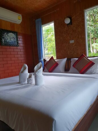 Imagen general del Hotel Baan Suan Hill Resort. Foto 16