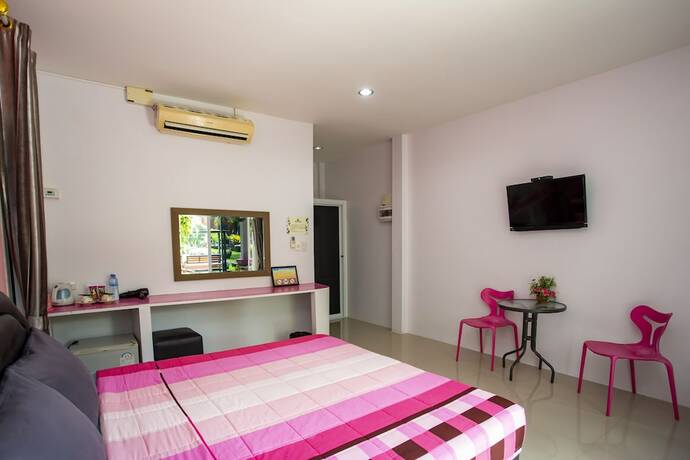 Imagen de la habitación del Hotel Baan Suan Meetang Resort. Foto 23